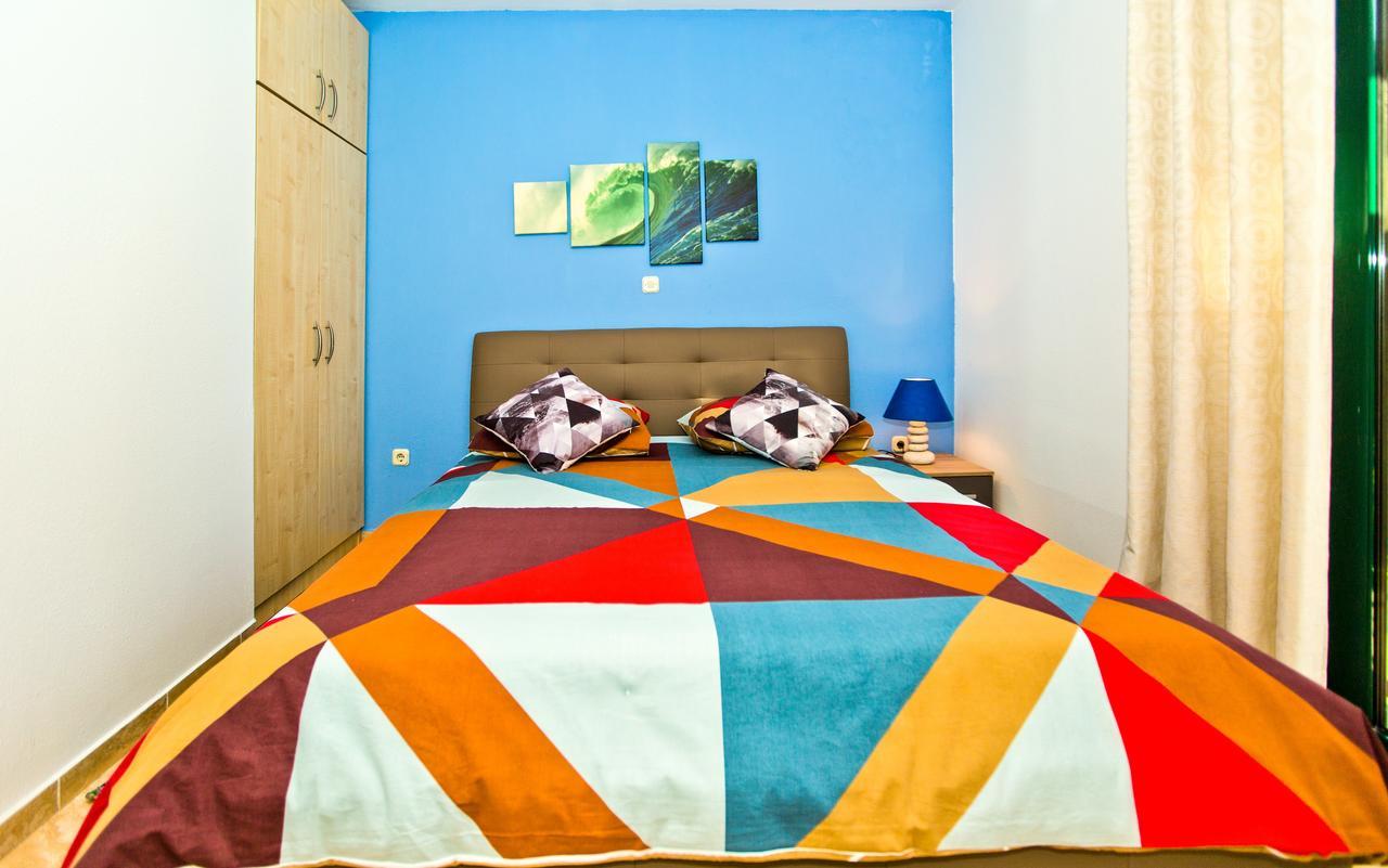 Apartments And Rooms Art Deco Pape ฮวาร์ ภายนอก รูปภาพ